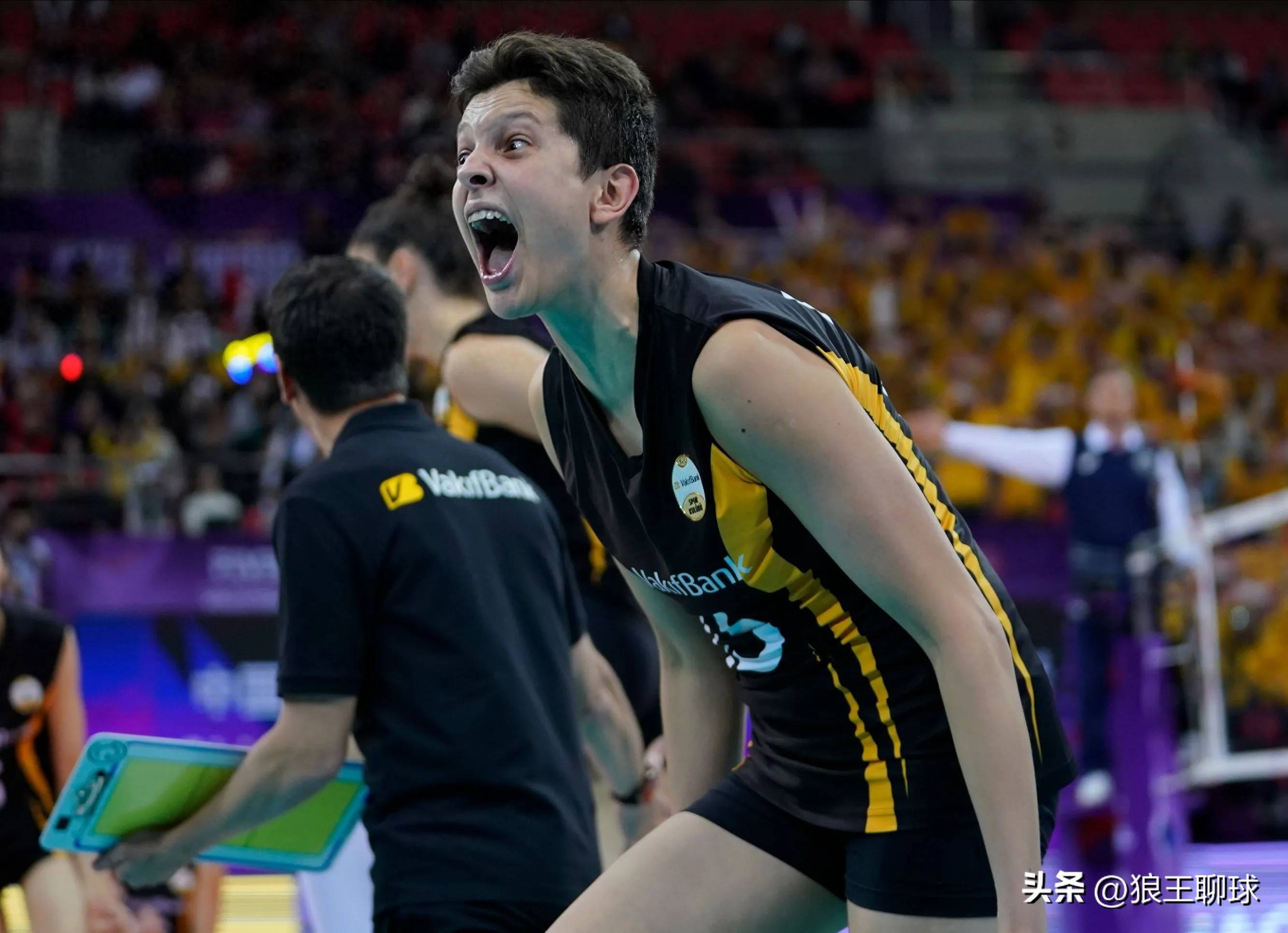 包含俄超盛宴上演,莫斯科火车头对垒圣彼得堡泽尼特的词条 包含俄超盛宴上演,莫斯科火车头对垒圣彼得堡泽尼特的词条