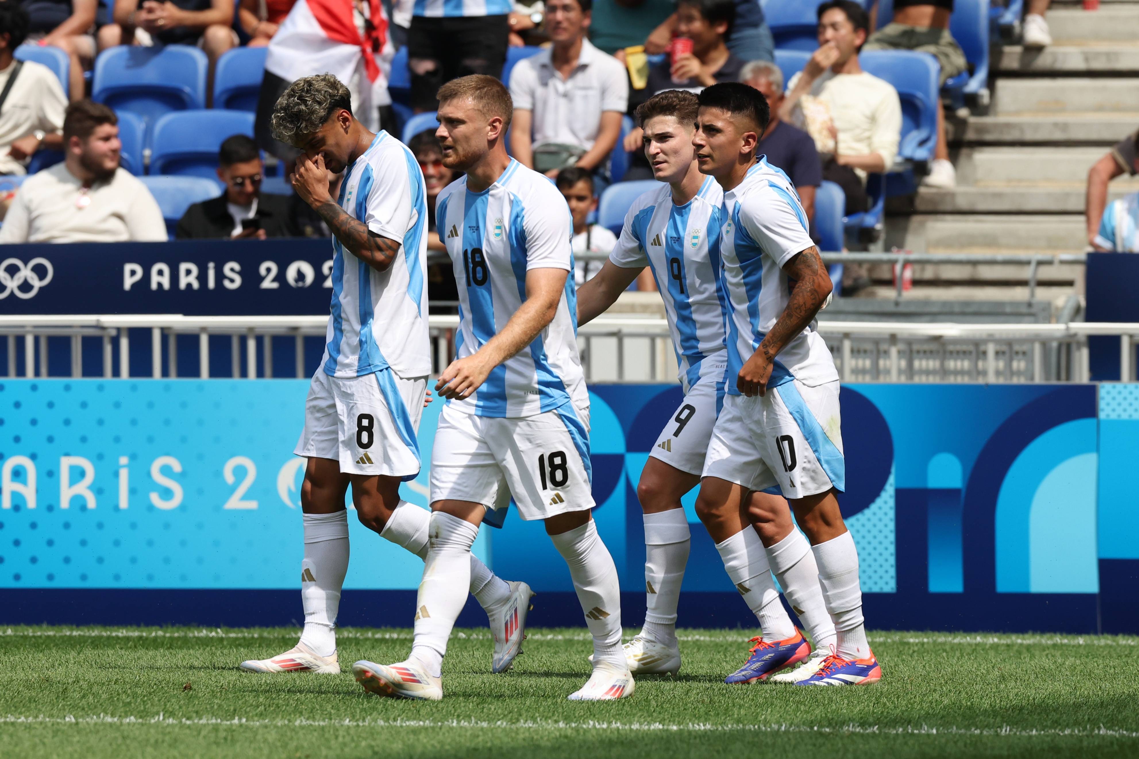 阿根廷乒乓球选手击败对手,晋级八强 阿根廷乒乓球选手击败对手,晋级八强