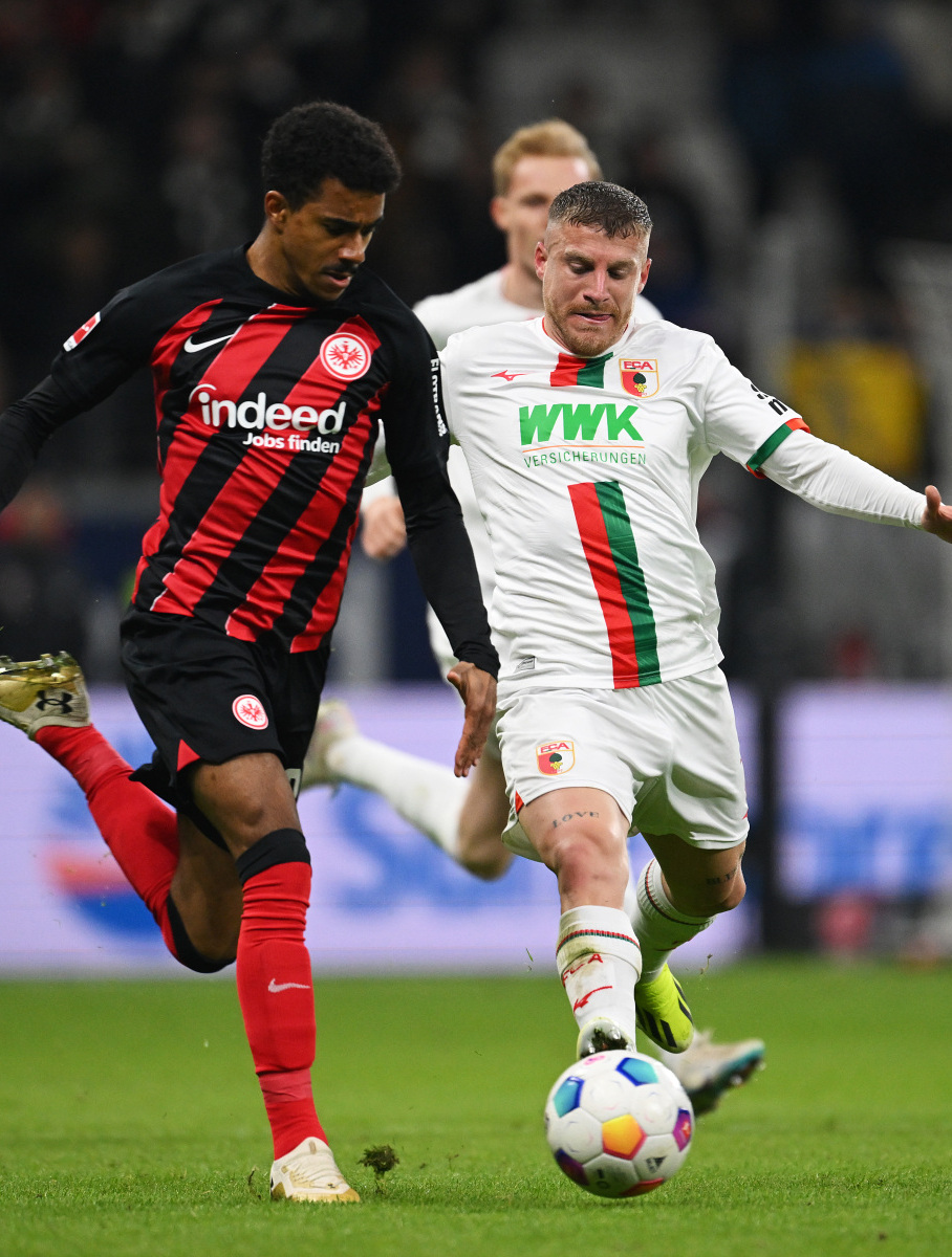 爱游戏登录入口-法兰克福队员状态逐渐回暖，取得连胜的简单介绍