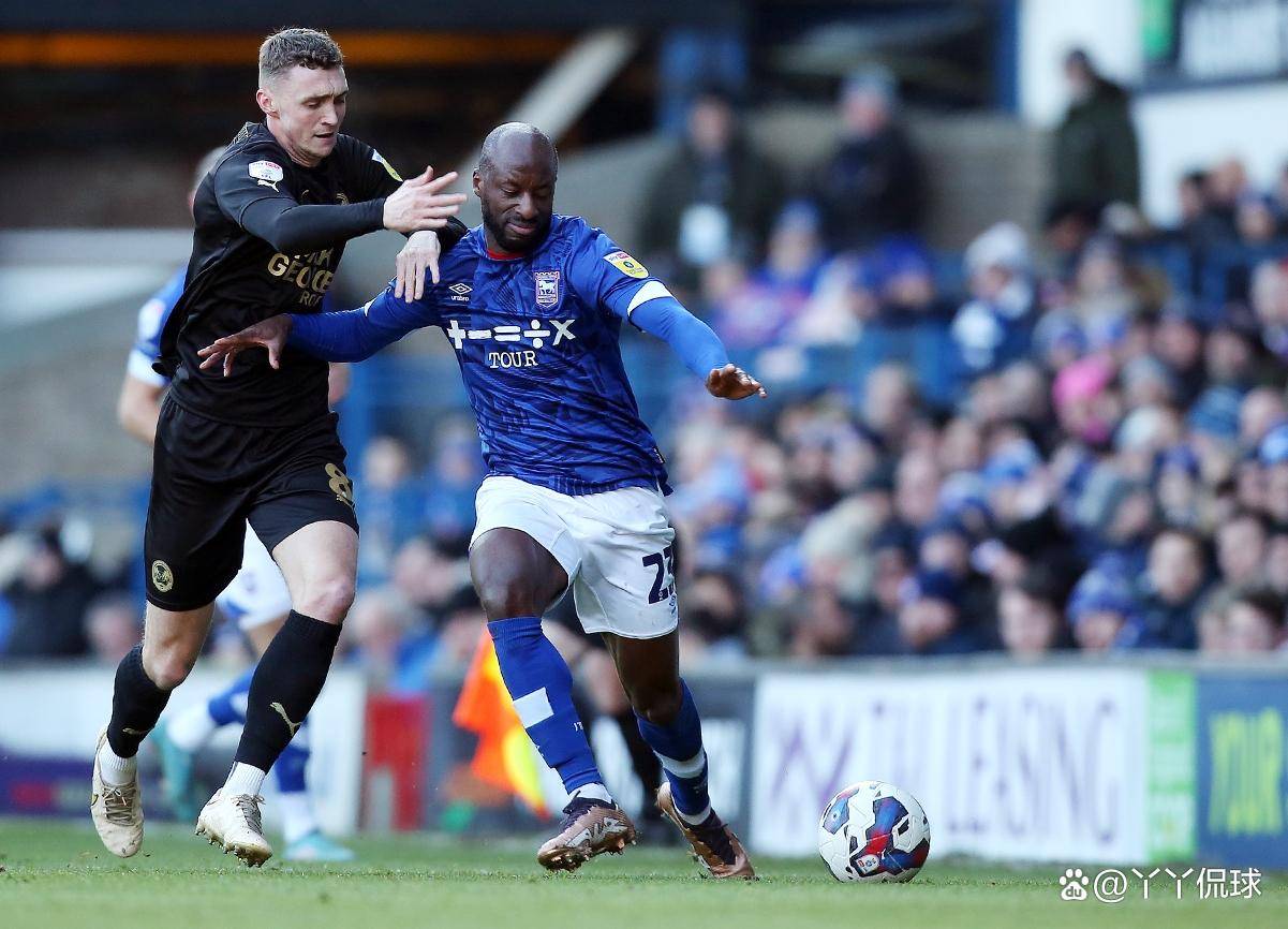 包含纽卡斯尔联主场告捷,保级希望保持的词条 包含纽卡斯尔联主场告捷,保级希望保持的词条