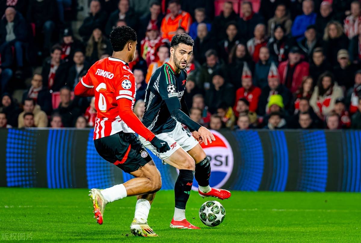 阿森纳球员表现抢眼,助球队轻松取胜的简单介绍 阿森纳球员表现抢眼,助球队轻松取胜的简单介绍