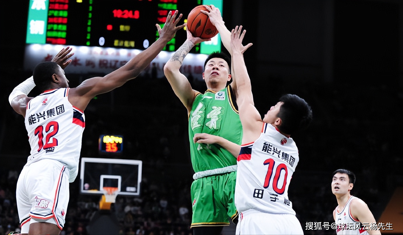 云南男篮在激烈角逐中实现连胜