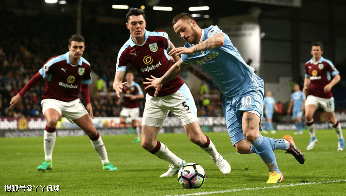 伯恩利客场逼平豪门表现稳定的简单介绍