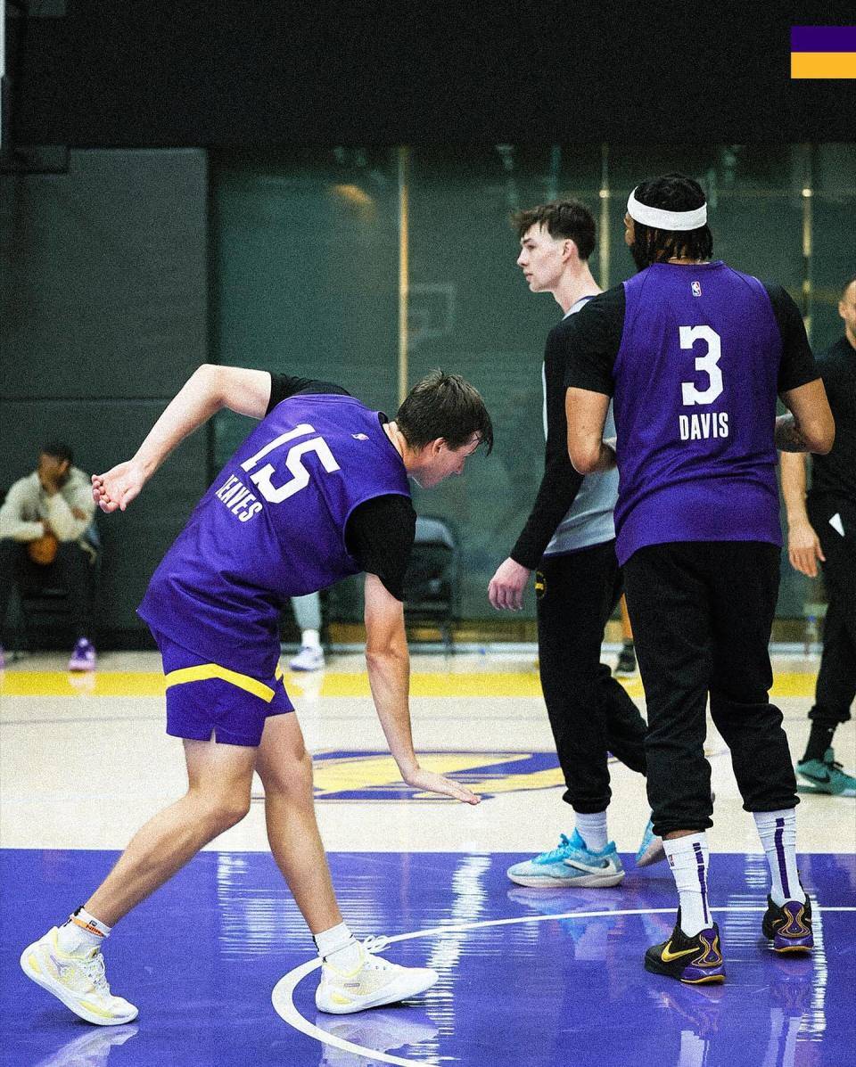 俱乐部发布季前赛训练计划，调整阵容备战