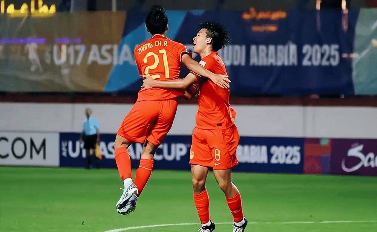 爱游戏在线-调整国足集中训练！中国U务实备战的简单介绍